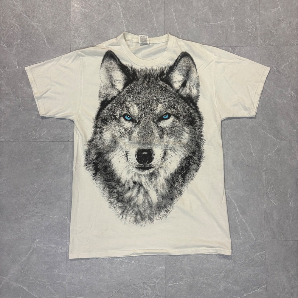 Fruit of the Loom Mens Wolf Graphic T-Shirt Blue Eyes Cream Size M 4486